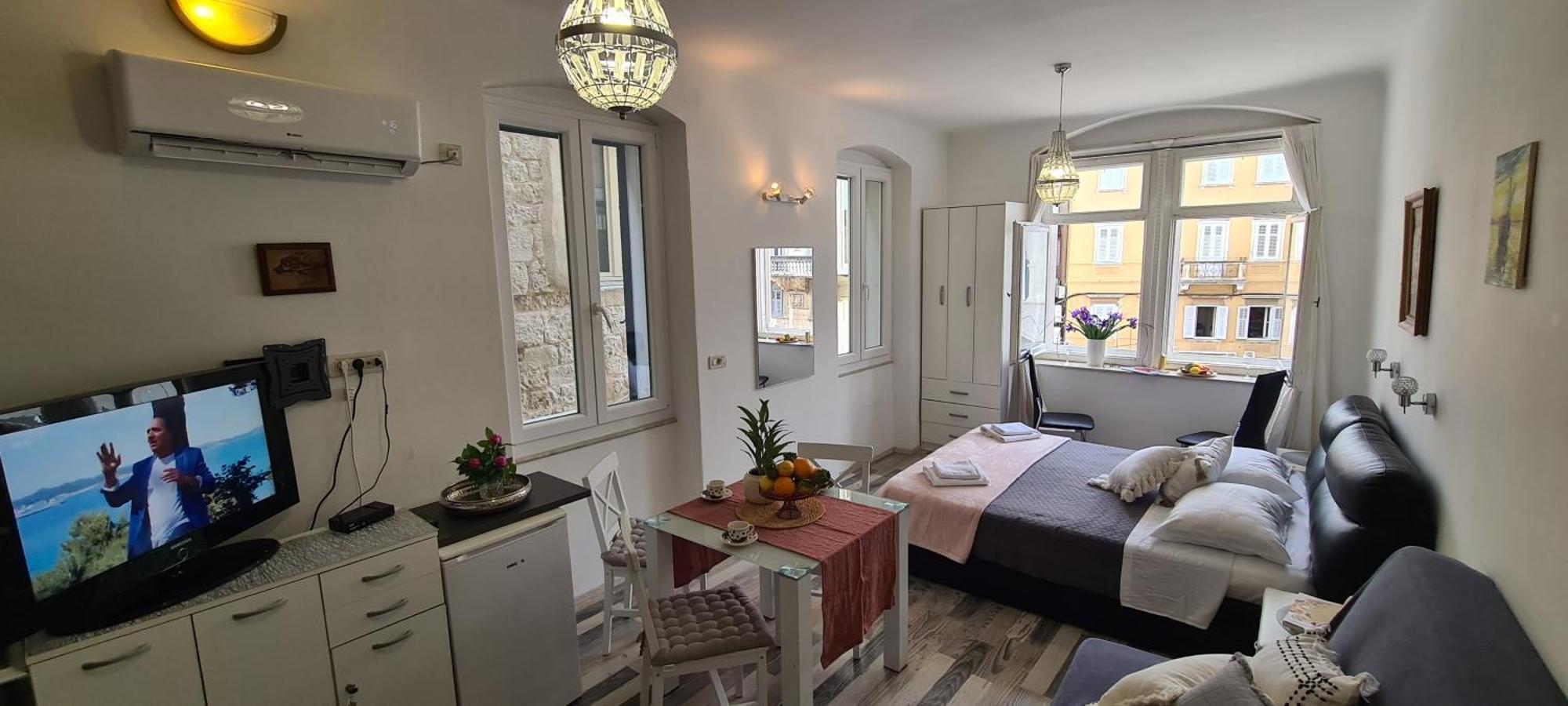 Old Square View Apartment Spalato Esterno foto